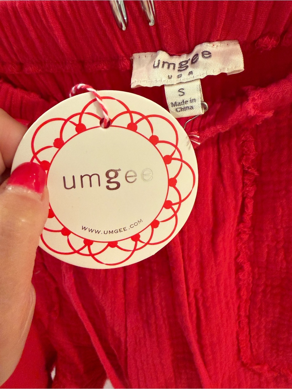 Umgee Bright Red Gauze Ruffle Shorts - Picture 3 of 3